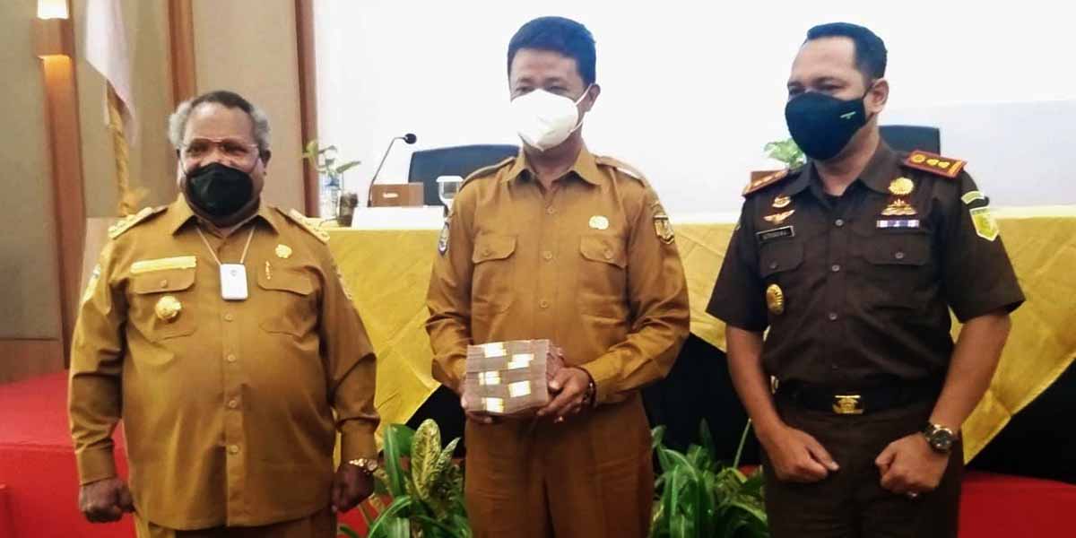 193-juta-uang-korupsi-di-bappeda-dikembalikan-ke-kas-daerah